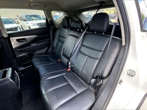 Used 2018 Nissan Murano SL AWD/4WD image 17