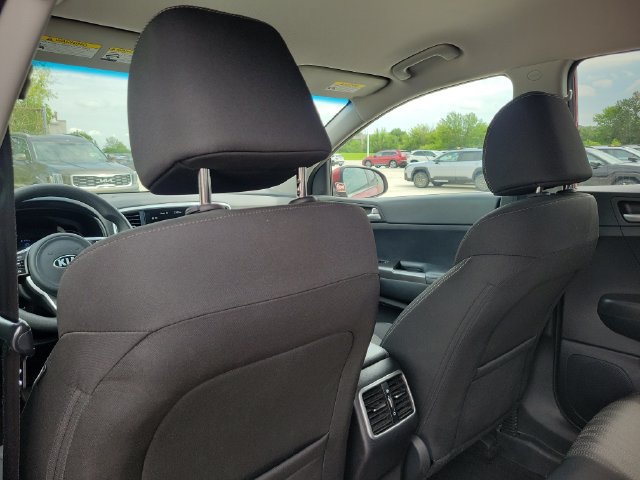 Used 2021 Kia Sportage LX FWD image 9
