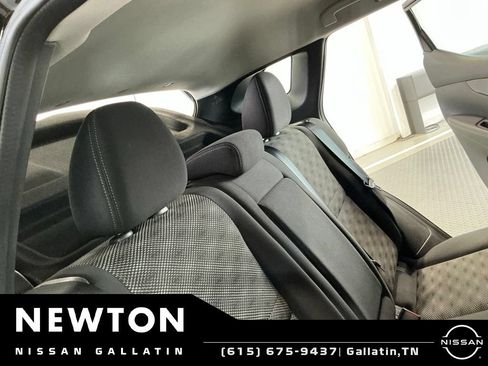 Used 2020 Nissan Rogue Sport SV FWD image 15