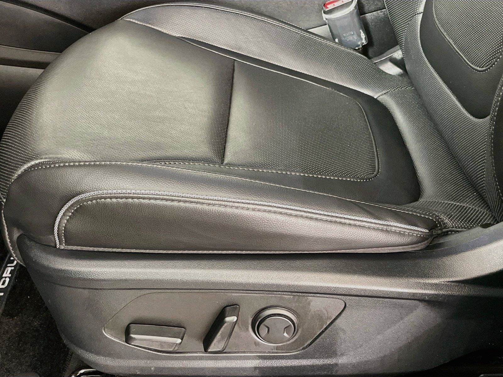 Certified 2025 Hyundai Santa Cruz Limited AWD/4WD image 24