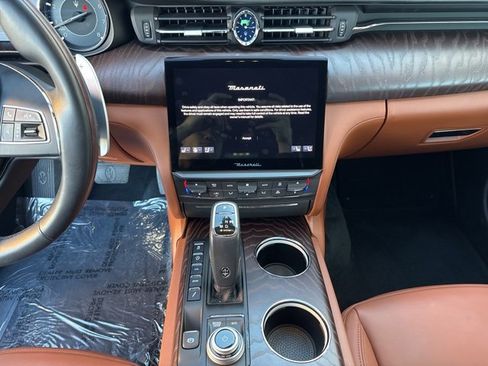 Certified 2022 Maserati Quattroporte Modena Q4 image 14