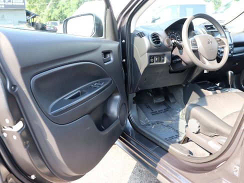 Used 2024 Mitsubishi Mirage ES FWD image 10