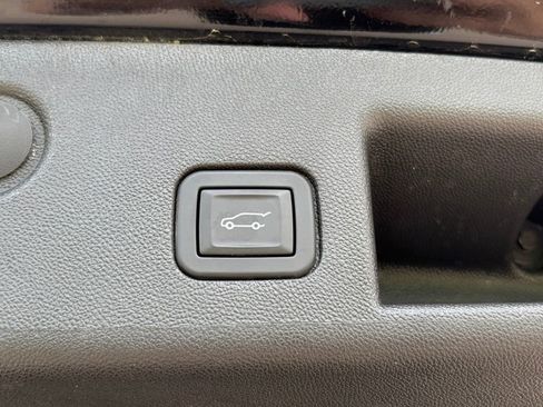 Used 2024 Chevrolet Equinox LT AWD/4WD image 7