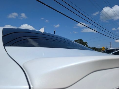 Used 2018 Lexus IS 300 w/ Comfort Package RWD image 7