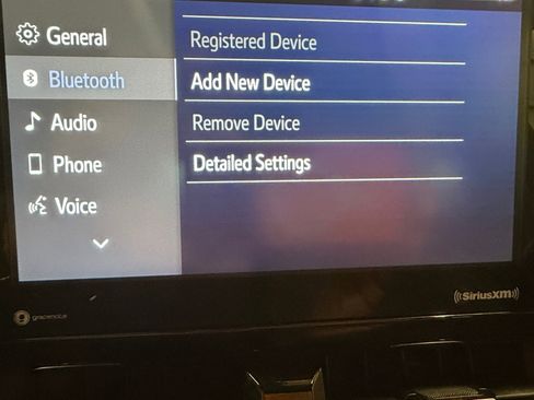 Used 2022 Toyota Corolla SE image 16