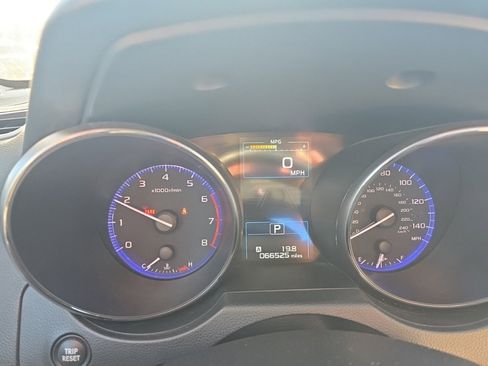 Used 2019 Subaru Outback 2.5i Premium image 21