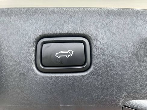 Used 2024 Hyundai Tucson Limited AWD/4WD image 12