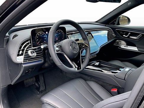New 2026 Mercedes-Benz E 450 4MATIC Sedan image 8