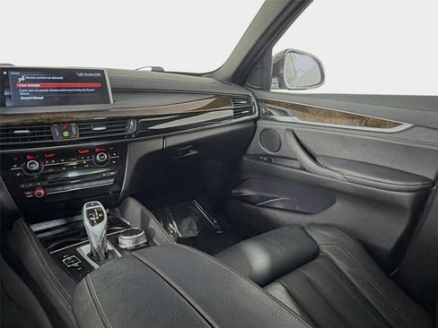 Used 2019 BMW X6 sDrive35i w/ M Sport Package RWD image 25