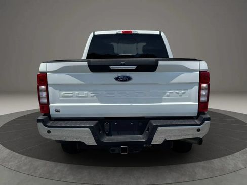 Used 2022 Ford F250 Lariat w/ Lariat Value Package AWD/4WD image 5