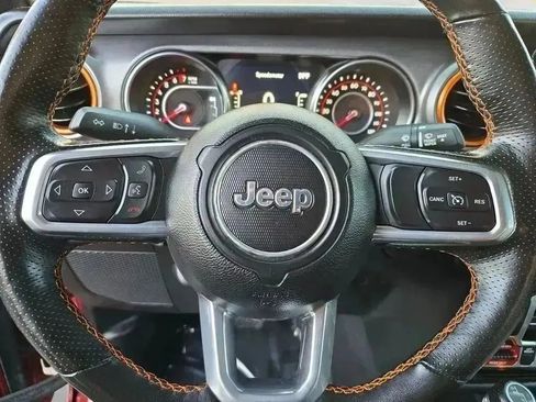 Used 2021 Jeep Gladiator Mojave image 12
