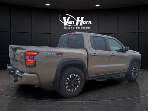 Used 2023 Nissan Frontier PRO-4X w/ Pro Convenience Package image 2