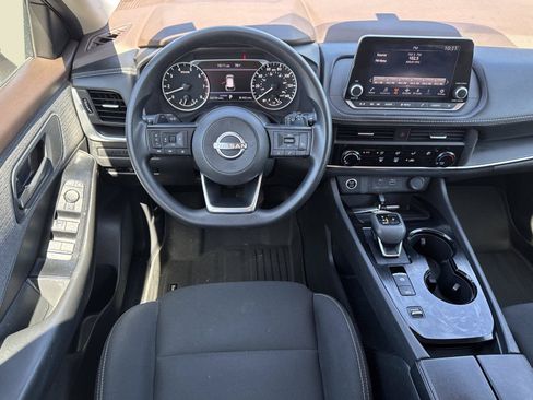 Used 2023 Nissan Rogue S FWD image 13