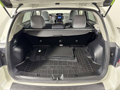Used 2023 Subaru Crosstrek 2.0i Premium image 14