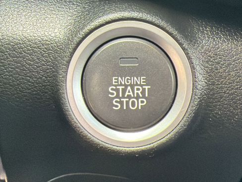 Used 2022 Hyundai Kona SEL image 23