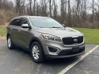 Used 2017 Kia Sorento LX video 1