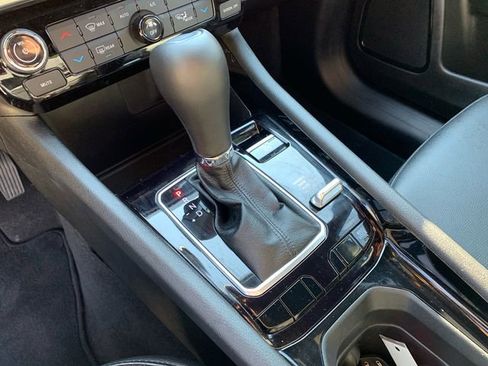 Used 2025 Jeep Compass Limited AWD/4WD image 27
