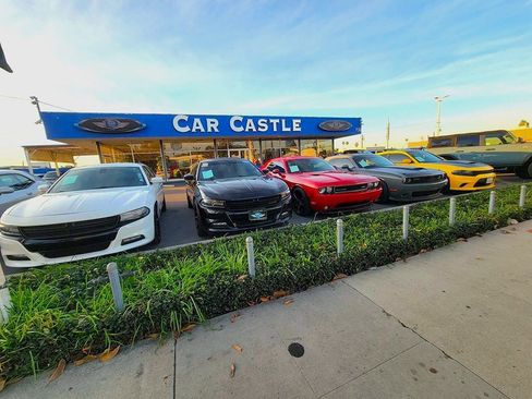 Used 2022 Dodge Charger SXT image 5