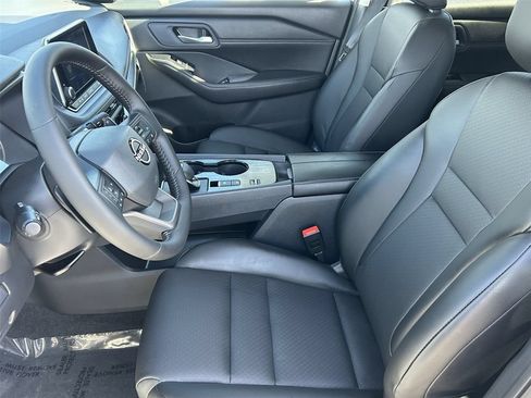 New 2026 Nissan Rogue Dark Armor FWD image 30