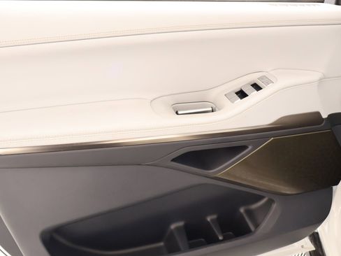 New 2026 Lincoln Navigator L Black Label w/ Black Label Special Edition image 18