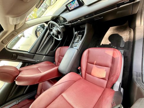 Used 2024 MAZDA MAZDA3 s image 32