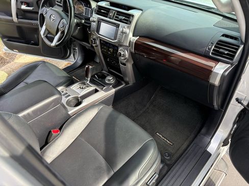 Used 2018 Toyota 4Runner Limited image 28
