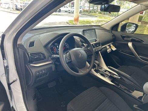 New 2026 Mitsubishi Eclipse Cross LE image 6