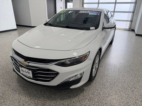 Used 2022 Chevrolet Malibu LT FWD image 6