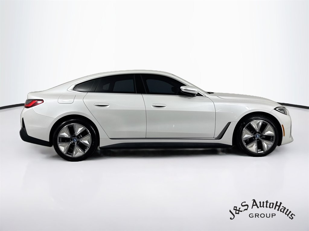 Used 2024 BMW i4 eDrive35 w/ Premium Package RWD image 8