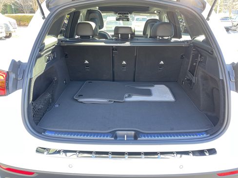 New 2026 Mercedes-Benz GLC 300 image 9