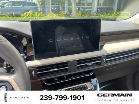 Used 2023 Lincoln Corsair Reserve w/ Equipment Group 201A FWD image 13