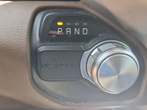 Used 2021 RAM 1500 Laramie w/ Laramie Southwest Edition RWD image 10