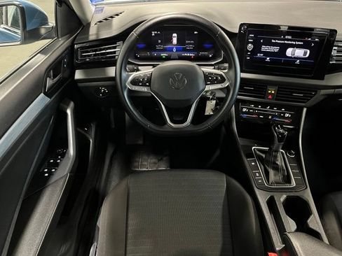 Used 2025 Volkswagen Jetta S FWD image 18
