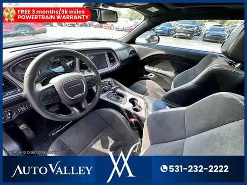 Used 2023 Dodge Challenger R/T w/ Plus Package image 15