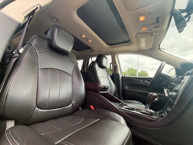 Used 2017 Buick Enclave Premium w/ Trailering Package FWD image 18