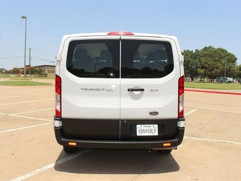 Used 2023 Ford Transit 350 XLT RWD image 3