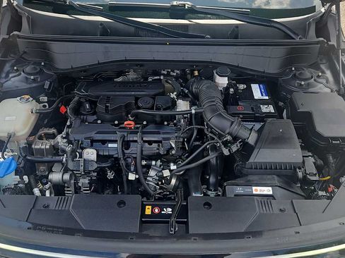 Used 2024 Hyundai Kona Limited FWD image 18