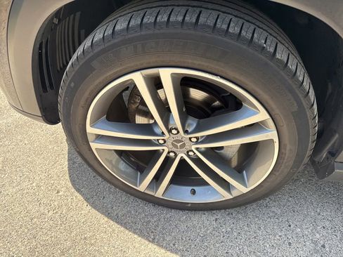 Used 2020 Mercedes-Benz GLE 350 4MATIC image 24
