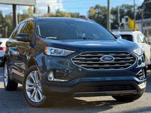 Used 2020 Ford Edge Titanium w/ Cargo Accessory Package image 7