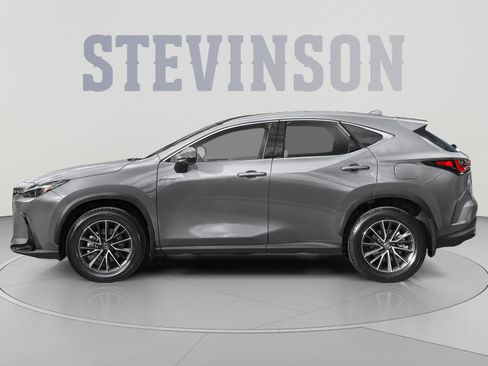 Used 2024 Lexus NX 350h AWD w/ Vision Package image 3