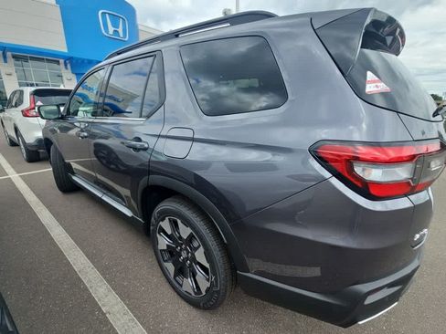 Used 2026 Honda Pilot Elite image 6