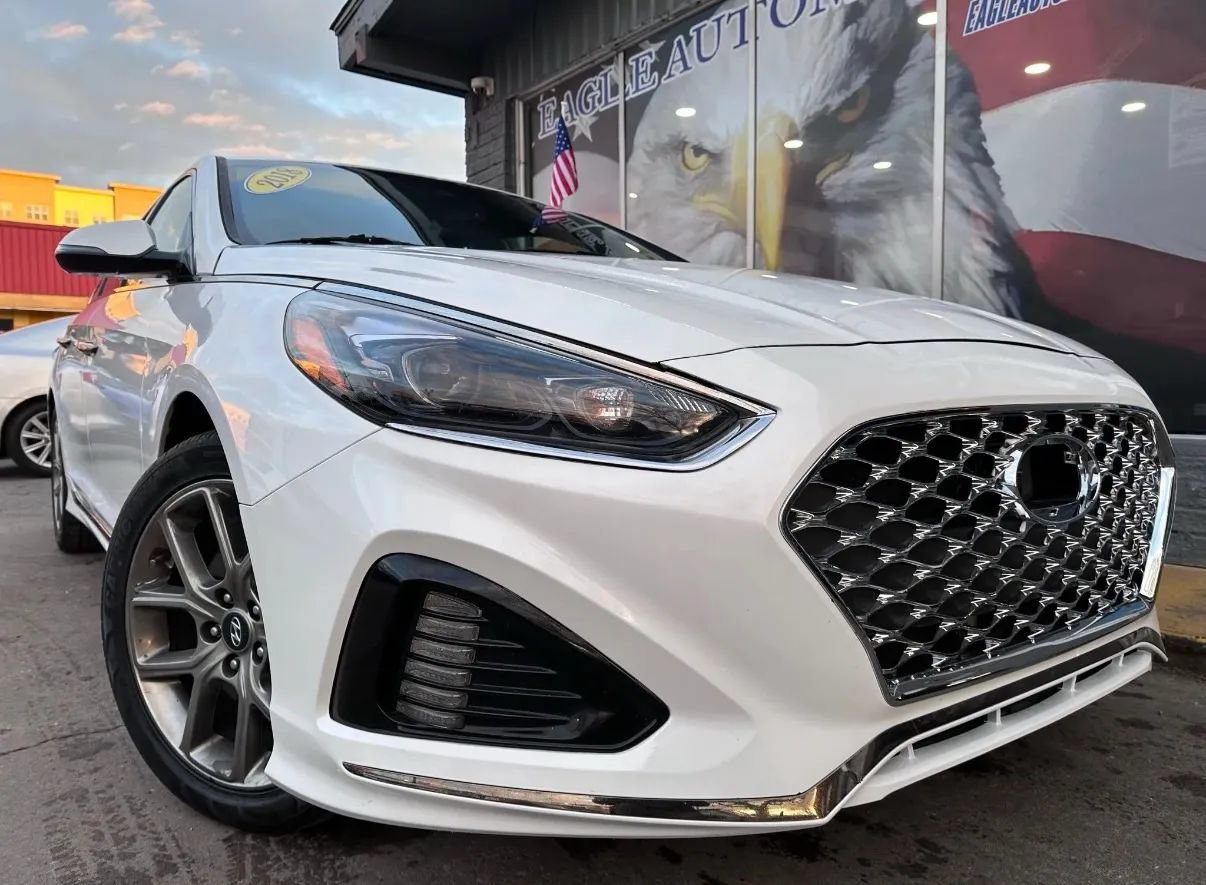 Used 2018 Hyundai Sonata Limited FWD image 1