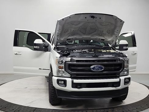 Used 2022 Ford F250 Lariat w/ Lariat Ultimate Package image 10