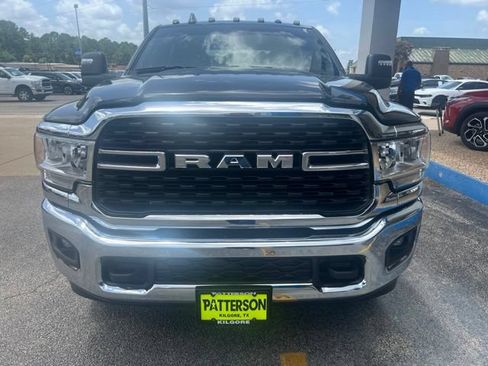 Used 2024 RAM 2500 Big Horn w/ Protection Group AWD/4WD image 4
