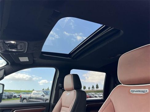 New 2026 GMC Sierra 2500 Denali Ultimate w/ Max Trailering Package image 25