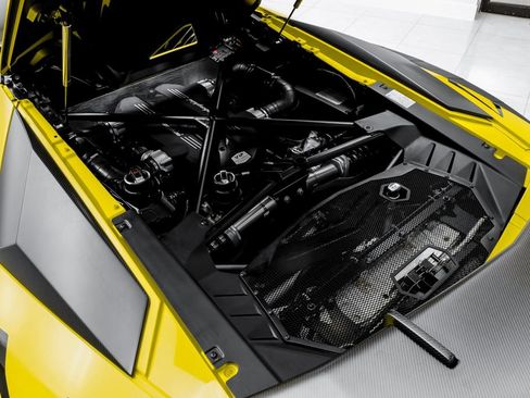 Used 2017 Lamborghini Aventador LP 750-4 Superveloce AWD/4WD image 46