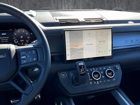 New 2025 Land Rover Defender 110 V8 image 6