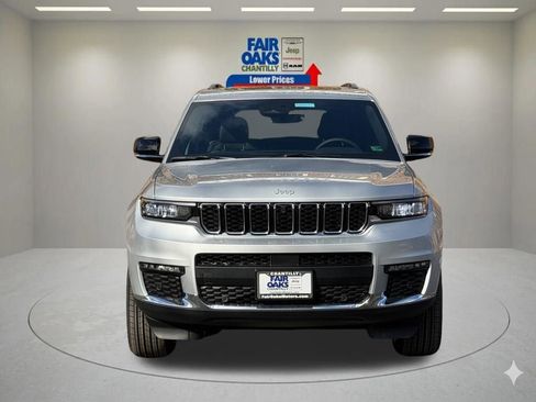 New 2025 Jeep Grand Cherokee L Limited w/ Luxury Tech Group II AWD/4WD image 4