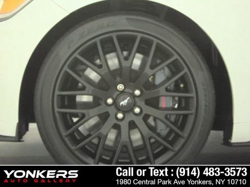 Used 2015 Ford Mustang GT Premium w/ GT Performance Package RWD image 9