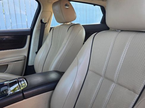 Used 2013 Jaguar XJ L Portfolio image 7